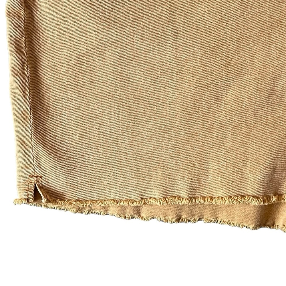 Ava & Viv Women's Mid Rise Midi Jean Shorts Gold Size 22W - Picture 6 of 8